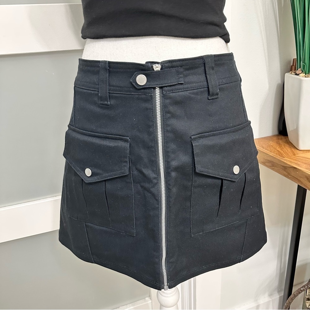 Air Jordan Nike Black Utility Mini Skirt Medium Casual Athleisure NWT Retail $75